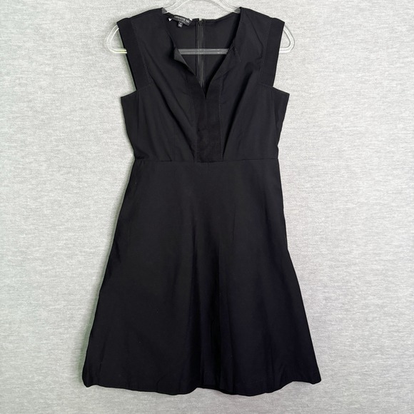 Lafayette 148 New York Dresses & Skirts - LaFayette Size 2 Black Sleeveless Dress A-Line Fit & Flare Split Neck Career LBD